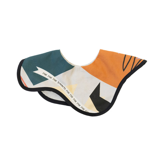 IYAIYA! Origami bib (イヤイヤ!折り紙スタイ)