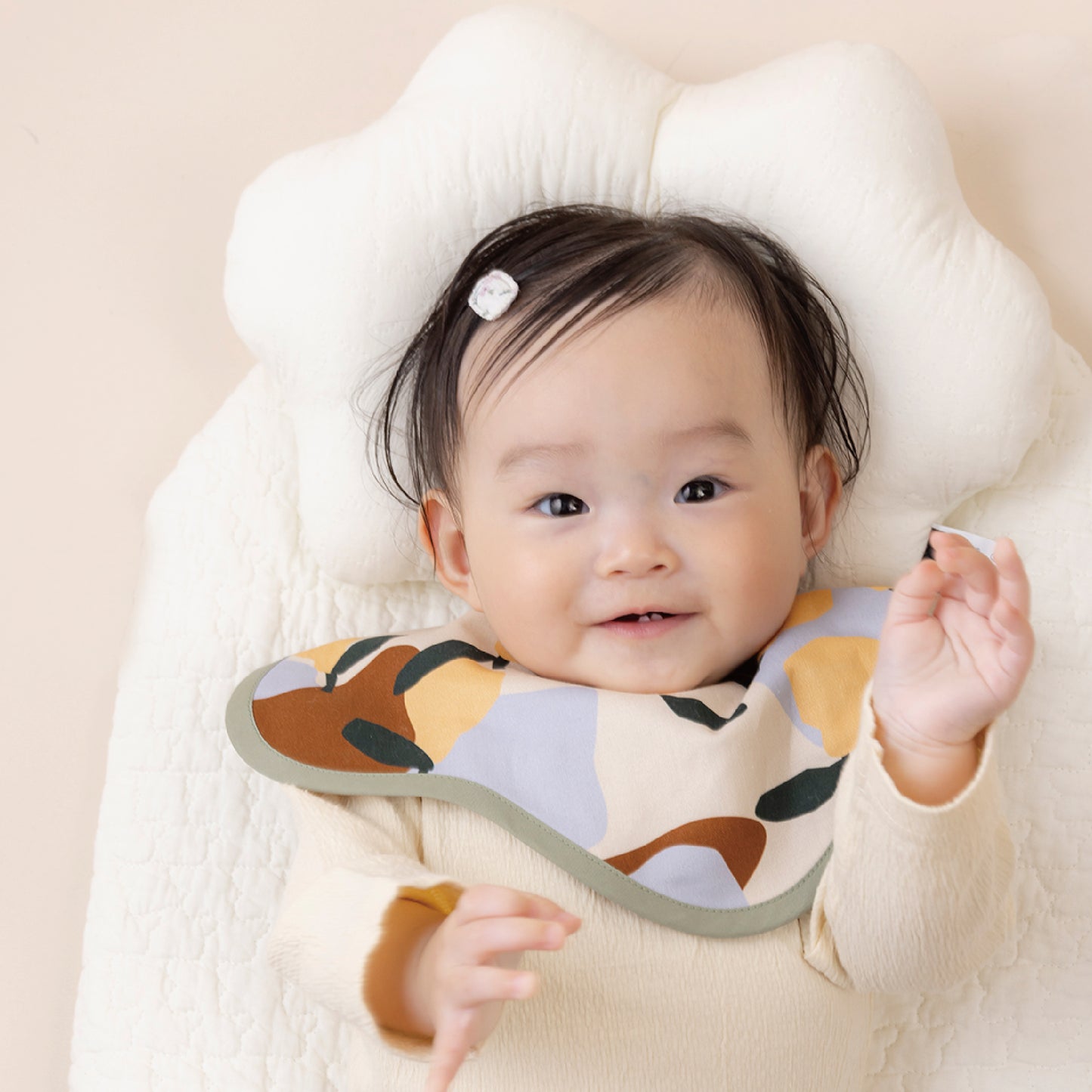 Yōunashi bib（ようなしスタイ）